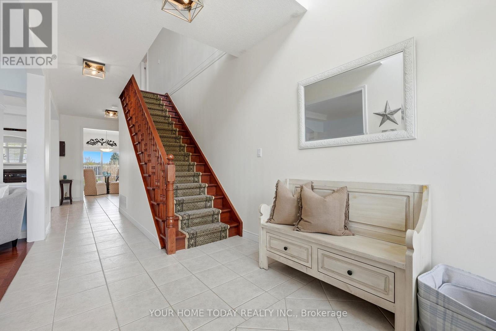 3 Nelles Street, Halton Hills, Ontario  L7J 2Y7 - Photo 6 - W13144004
