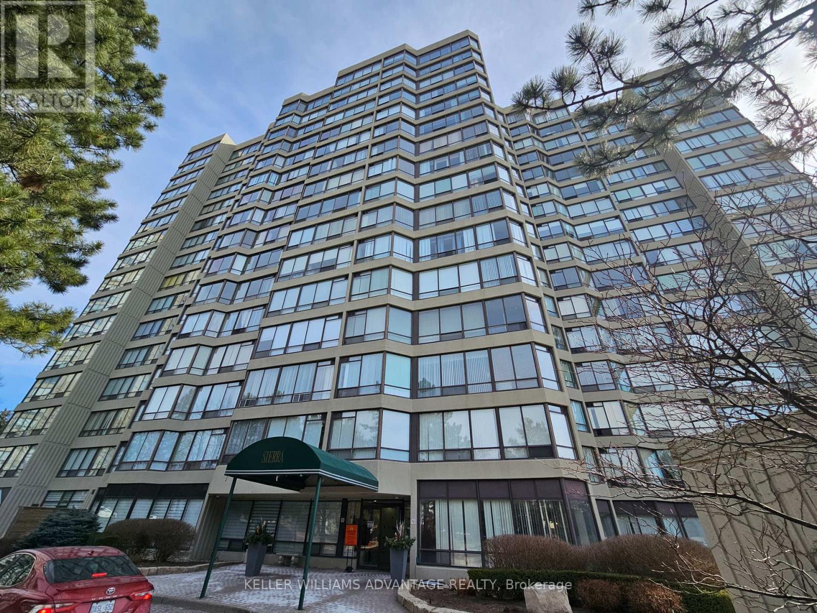 1108 - 26 HANOVER ROAD, Brampton, Ontario
