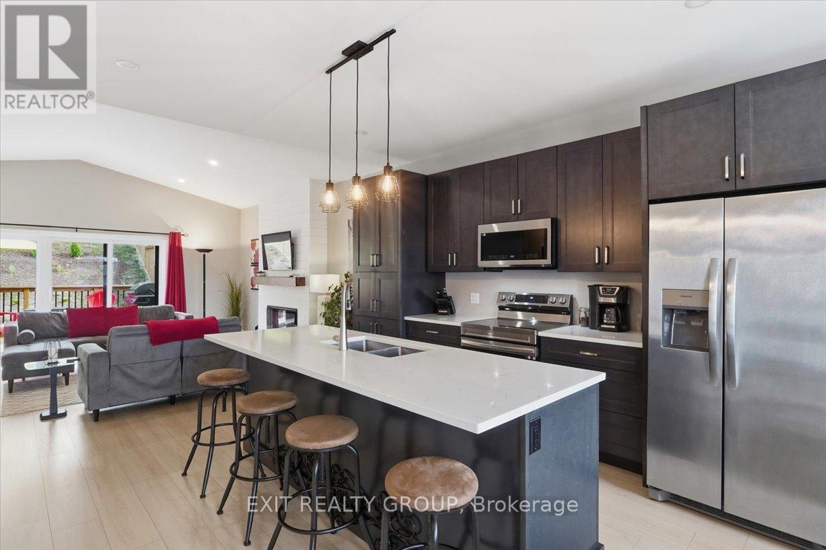 53 Meagan Lane, Quinte West, Ontario  K0K 2C0 - Photo 15 - X13144126