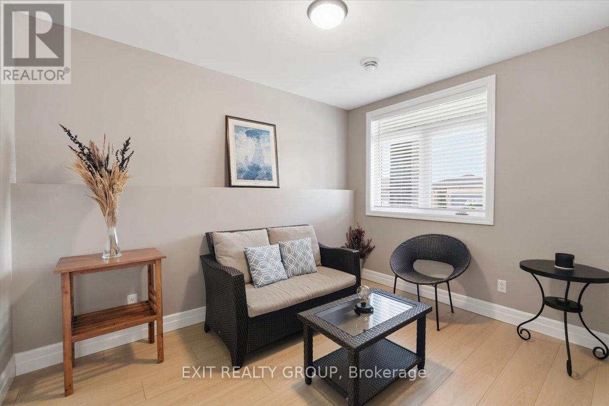 53 Meagan Lane, Quinte West, Ontario  K0K 2C0 - Photo 6 - X13144126