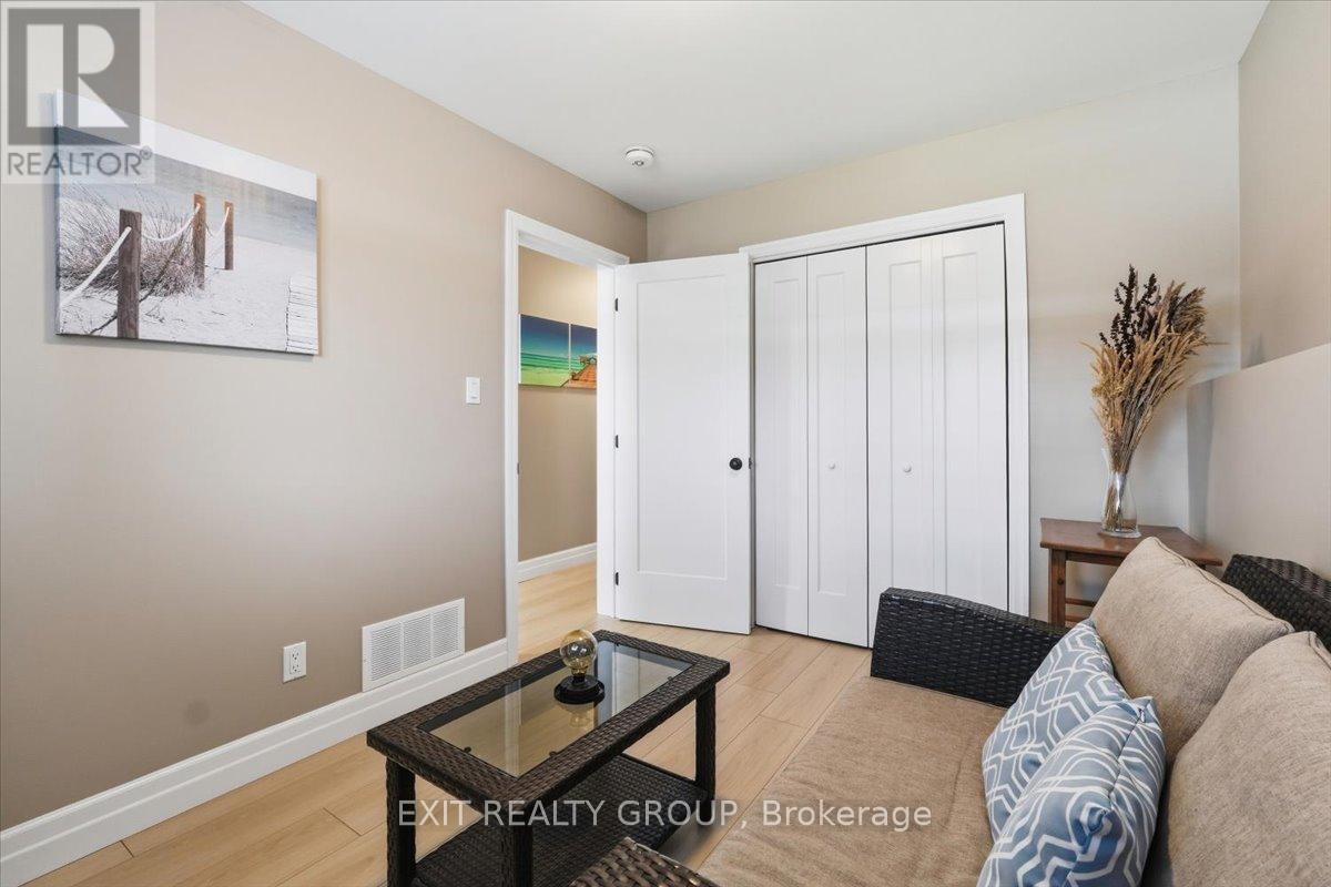 53 Meagan Lane, Quinte West, Ontario  K0K 2C0 - Photo 7 - X13144126