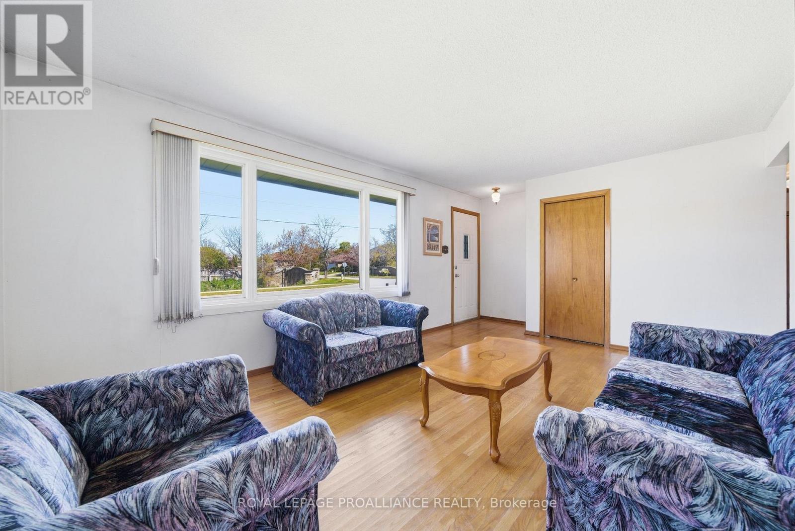 79 Cascade Boulevard, Belleville, Ontario  K8P 4L6 - Photo 9 - X13144144