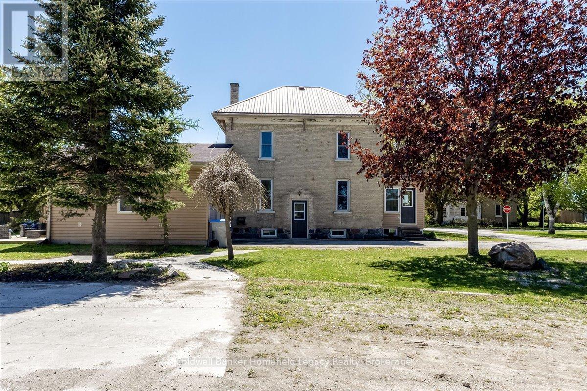 148 Church Avenue S, South Huron, Ontario  N0M 1N0 - Photo 2 - X13144402