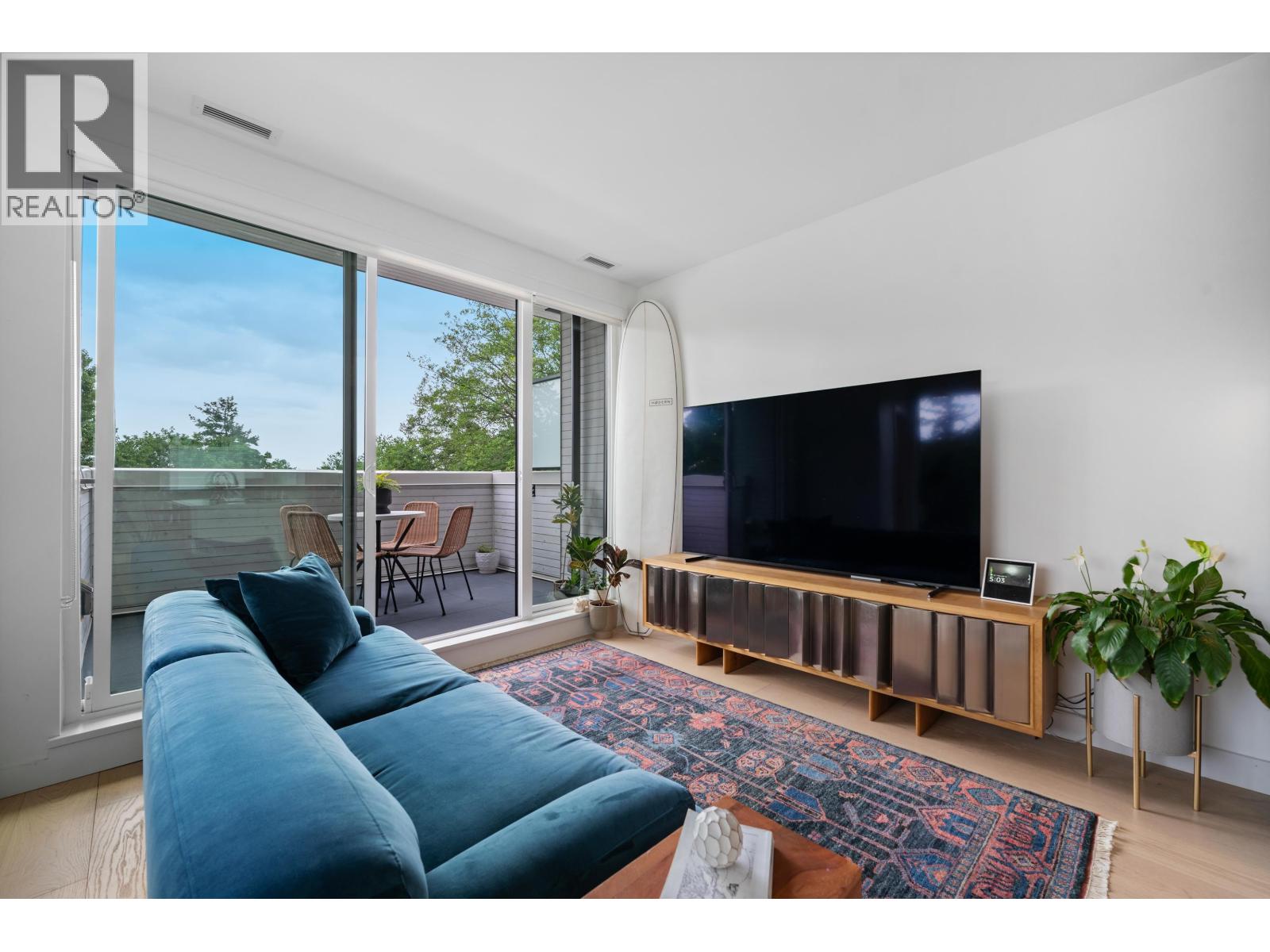 201 650 E 2nd Street, North Vancouver, British Columbia  V7M 1E3 - Photo 5 - R3124377