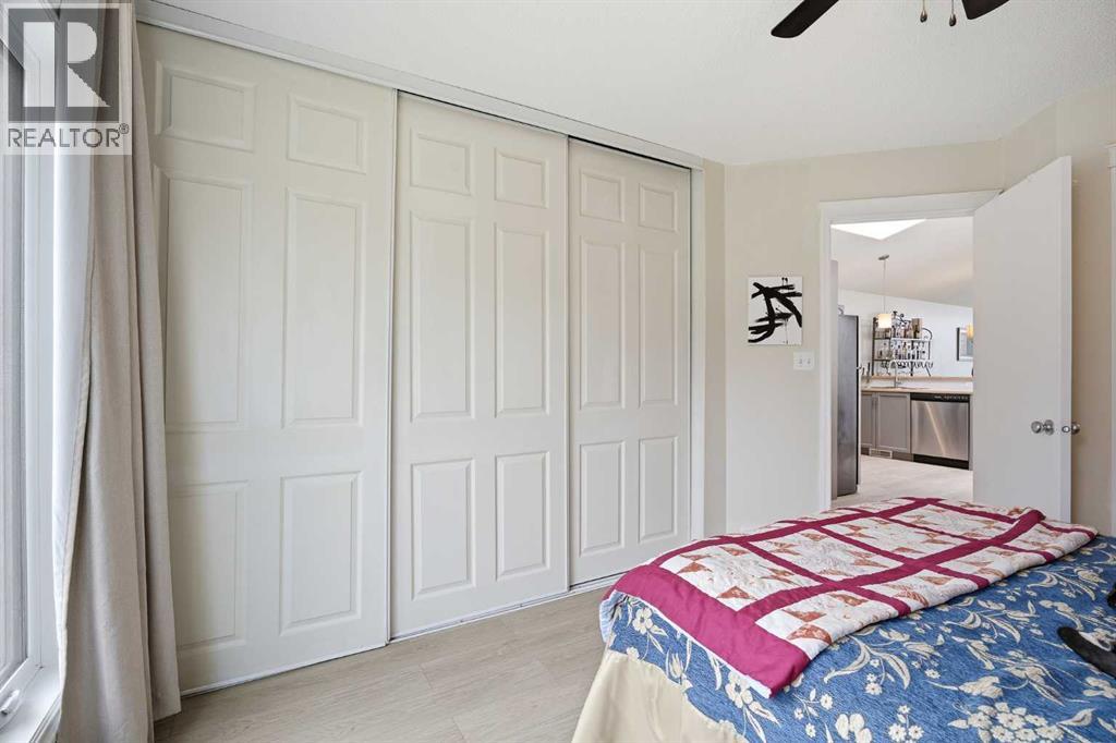 89 Prestwick Way SE, Calgary, Alberta  T2Z 3W7 - Photo 23 - A2299240