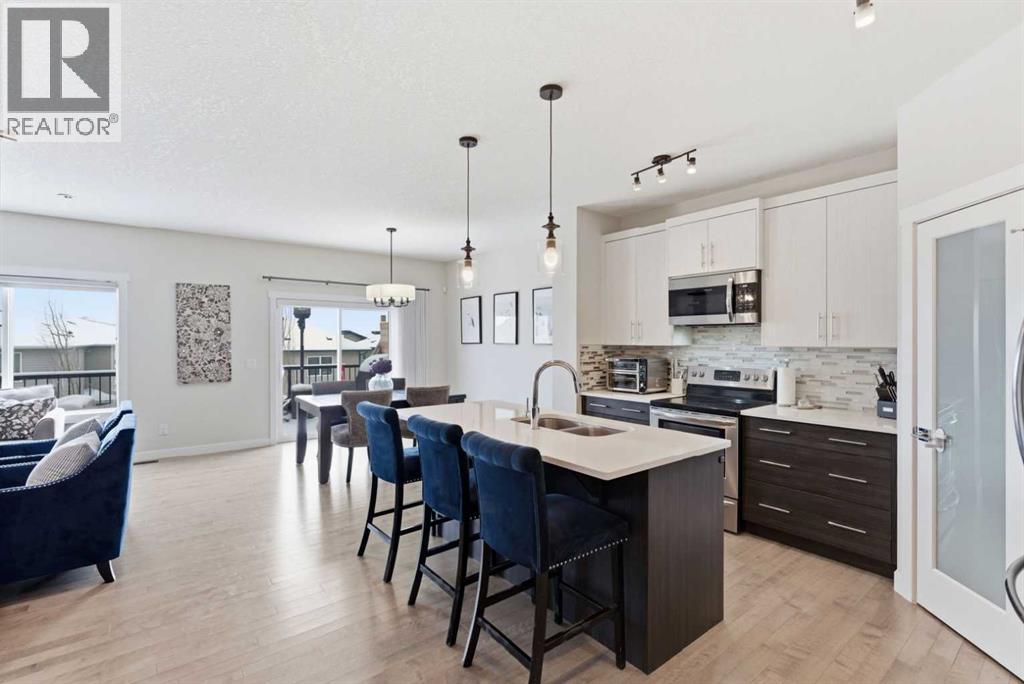42 Baysprings Way SW, Airdrie, Alberta  T4B 3V1 - Photo 10 - A2305364