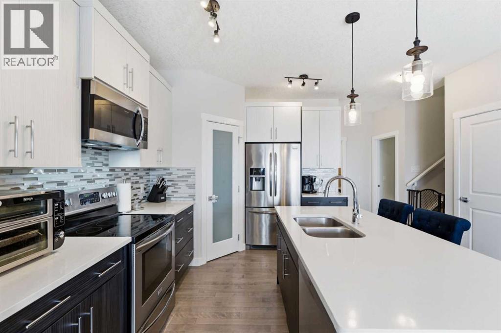 42 Baysprings Way SW, Airdrie, Alberta  T4B 3V1 - Photo 15 - A2305364