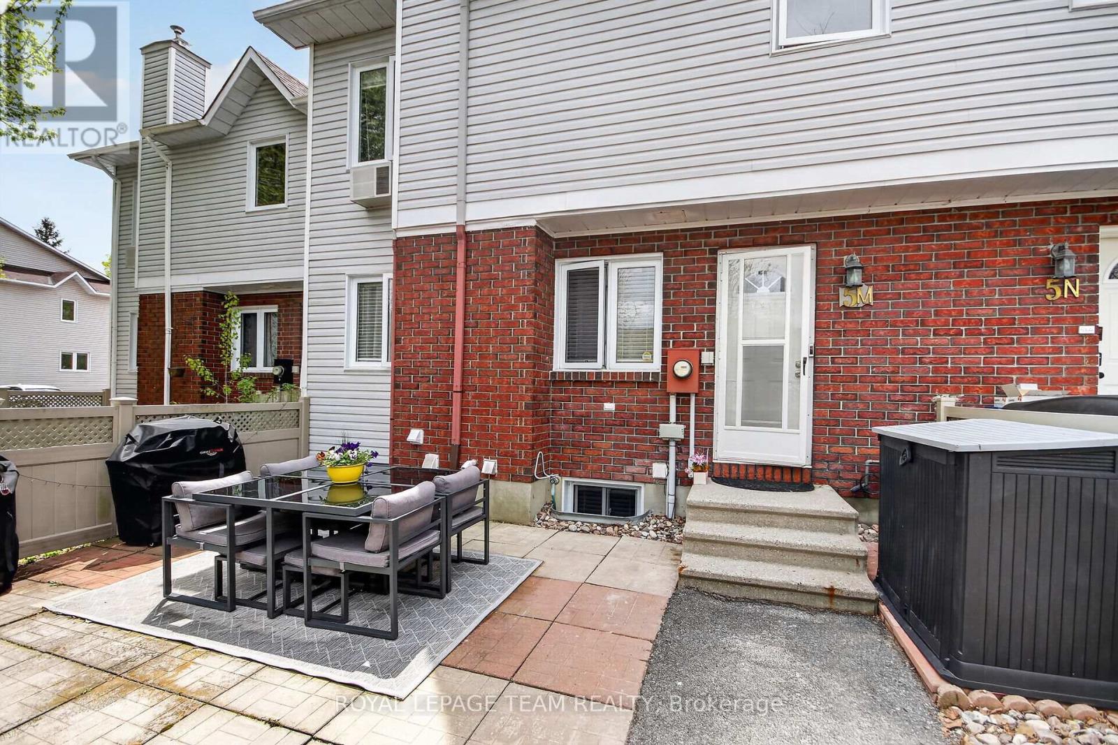 5M - 22 GOULBOURN WAY, Ottawa, Ontario