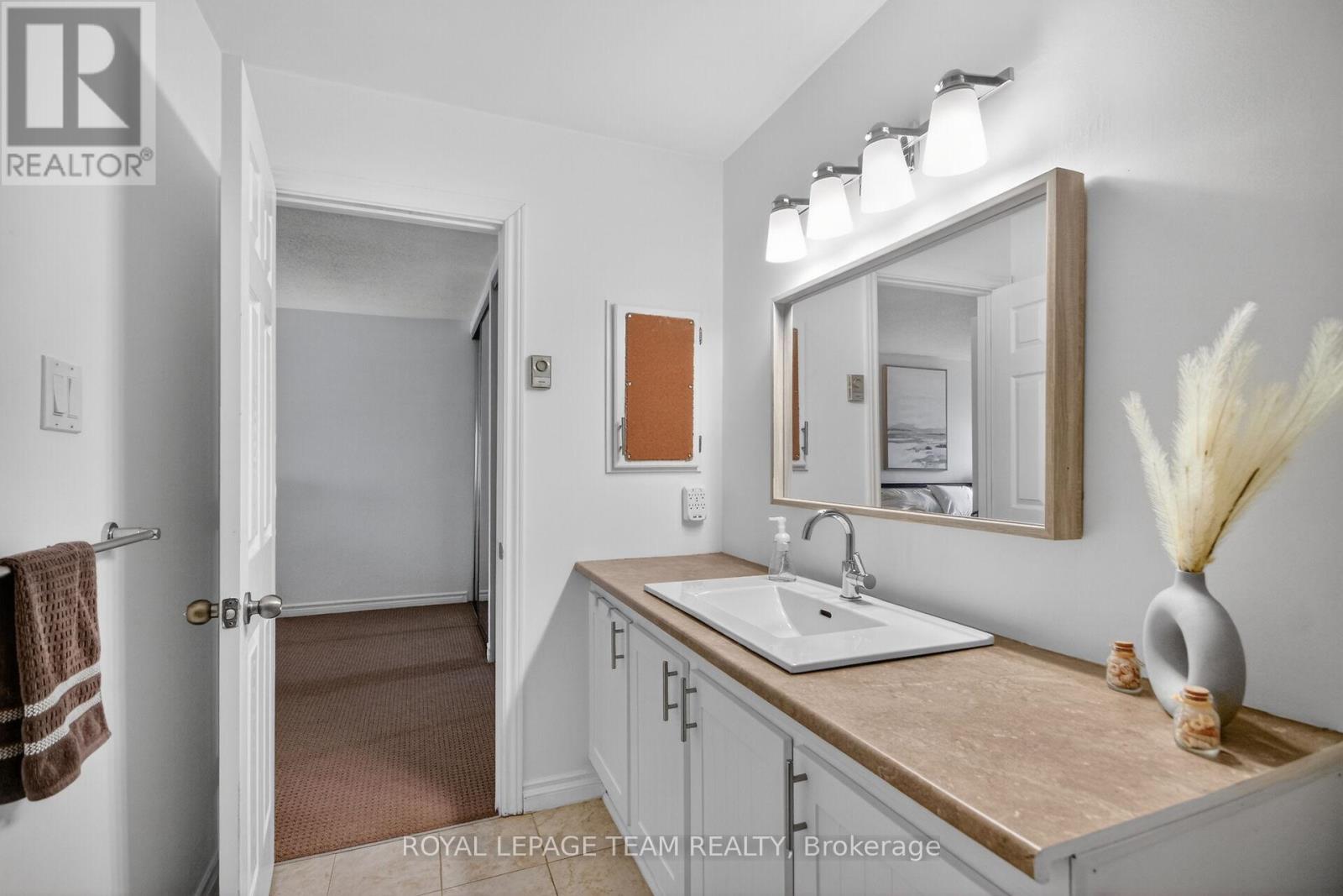 5m - 22 Goulbourn Way, Ottawa, Ontario K2S 1N7 - Photo 19 - X13144188