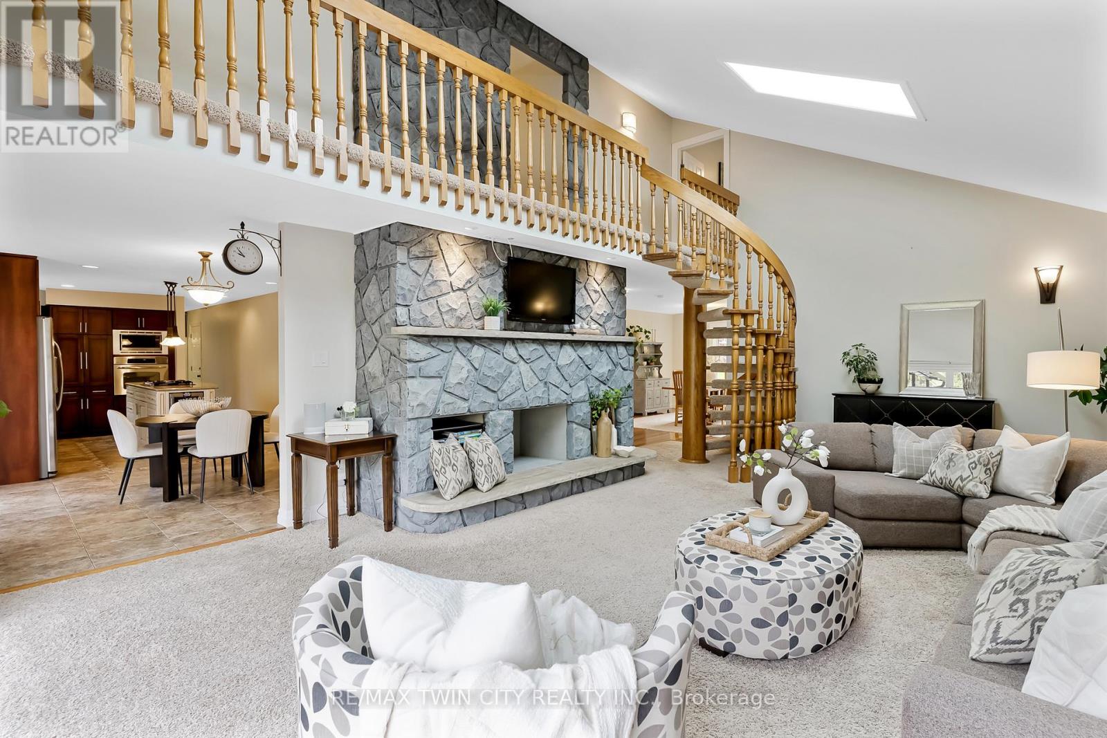 286 Normandy Avenue, Waterloo, Ontario  N2K 1X7 - Photo 11 - X13144036