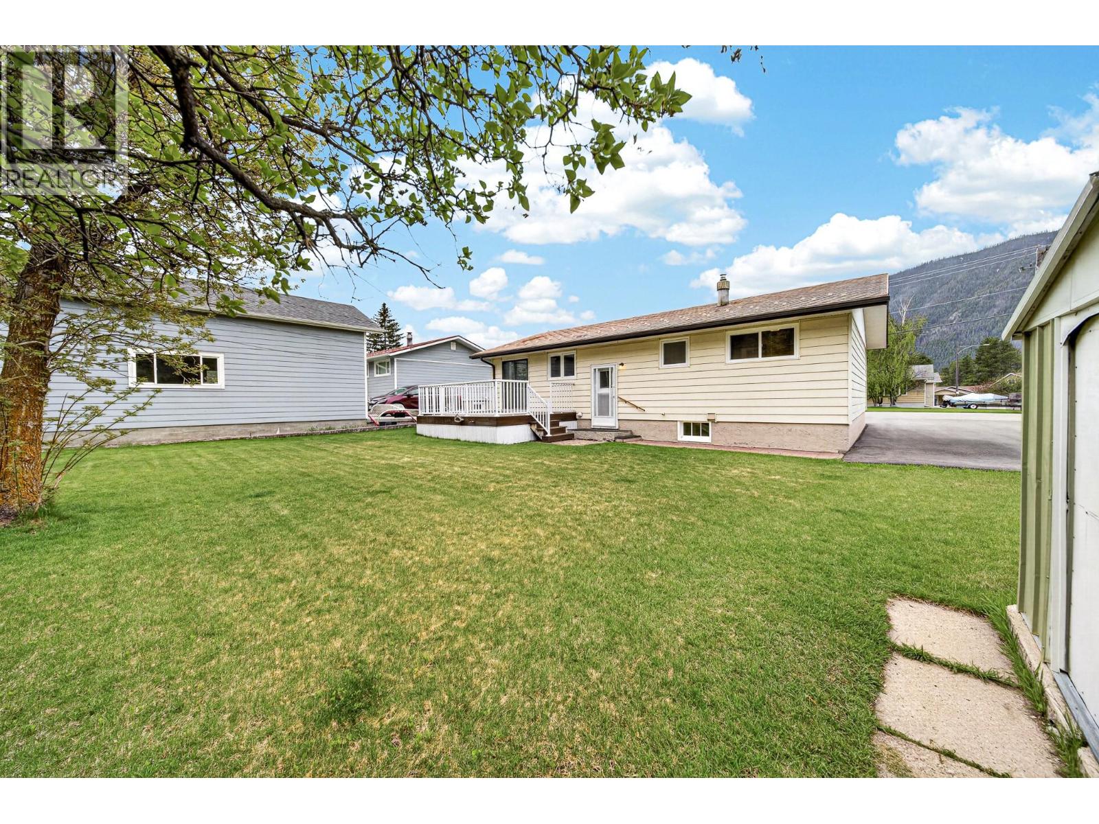 157 Pine Avenue, Sparwood, British Columbia  V0B 2G0 - Photo 67 - 10386764