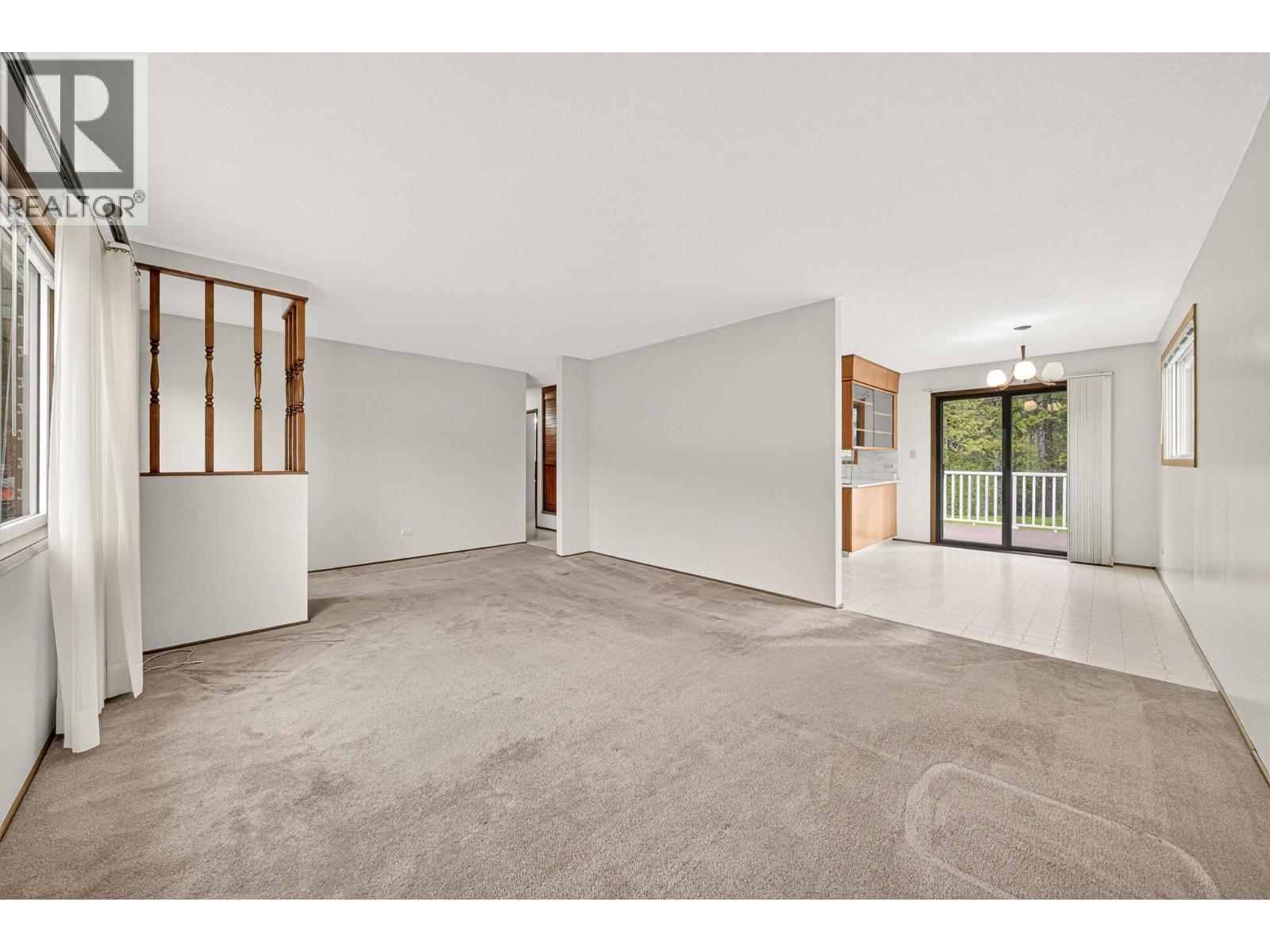 157 Pine Avenue, Sparwood, British Columbia  V0B 2G0 - Photo 7 - 10386764