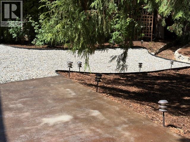 842 Raymer Road, Kelowna, British Columbia  V1W 1J8 - Photo 35 - 10387238