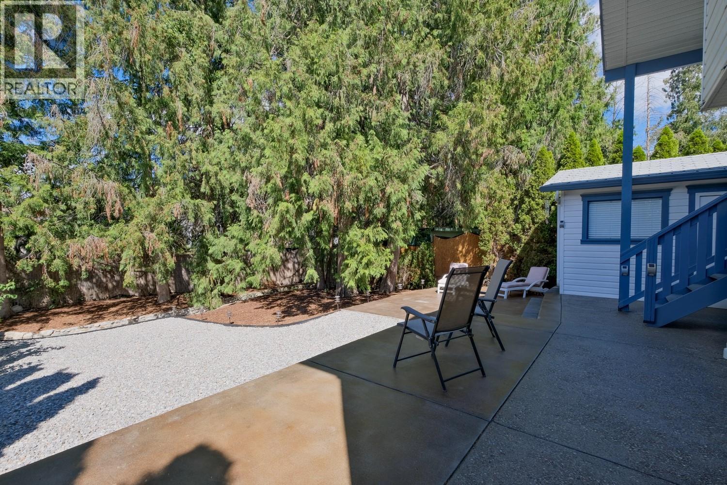 842 Raymer Road, Kelowna, British Columbia  V1W 1J8 - Photo 31 - 10387238