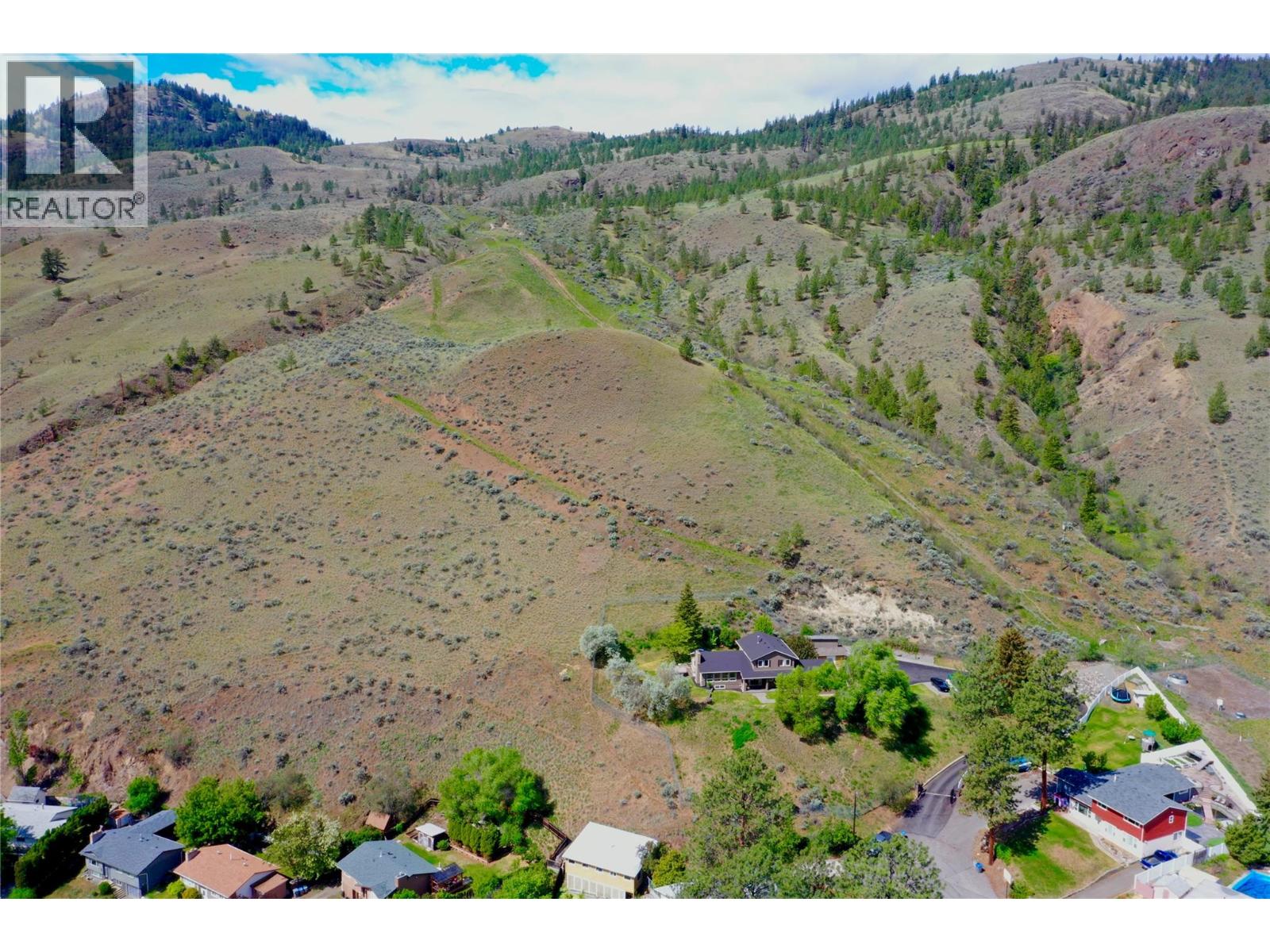 3084 Dohm Road, Kamloops, British Columbia  V2B 7L8 - Photo 4 - 10387646