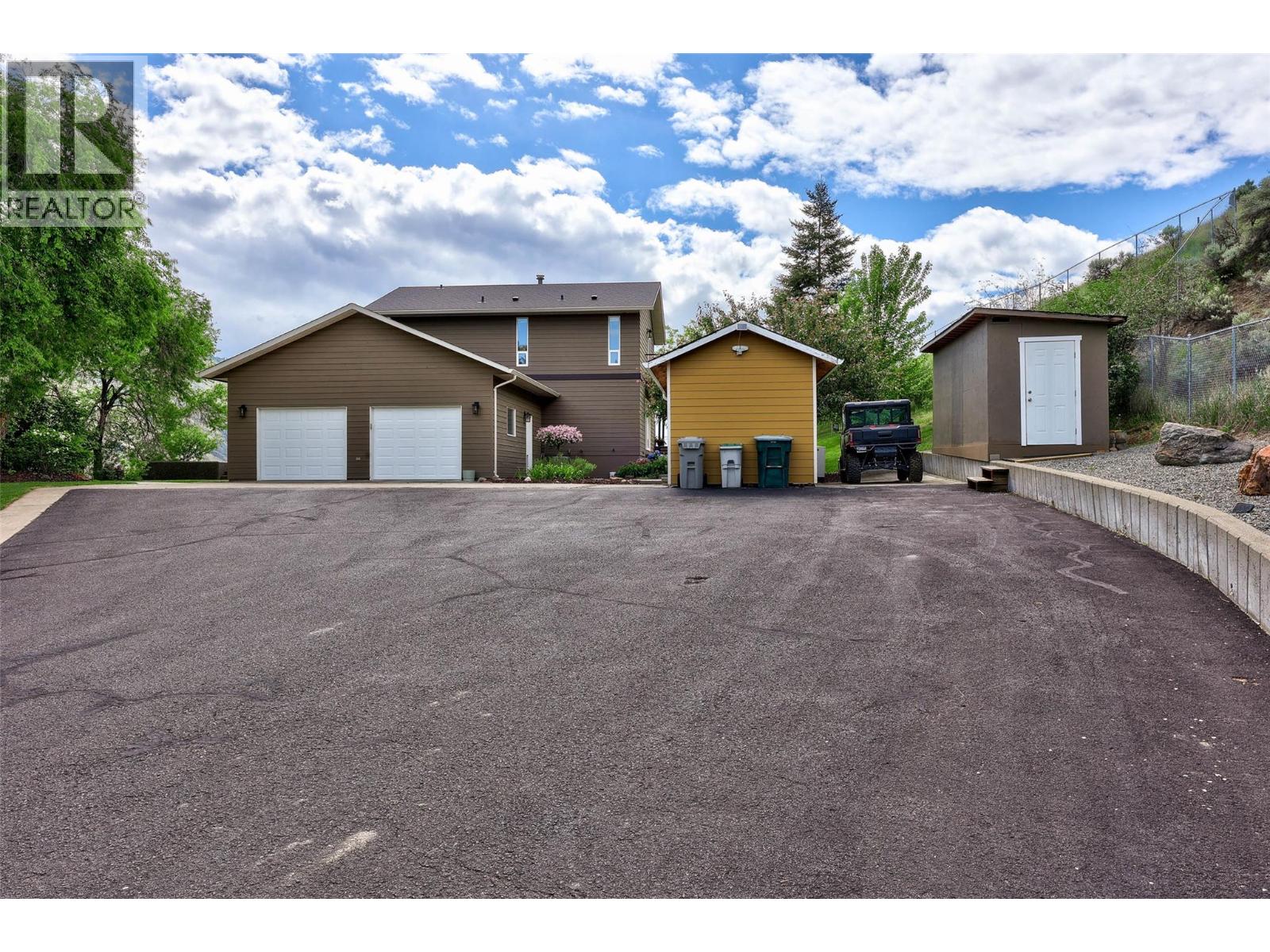 3084 Dohm Road, Kamloops, British Columbia  V2B 7L8 - Photo 15 - 10387646