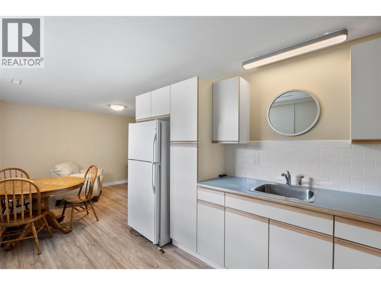 3084 Dohm Road, Kamloops, British Columbia  V2B 7L8 - Photo 57 - 10387646