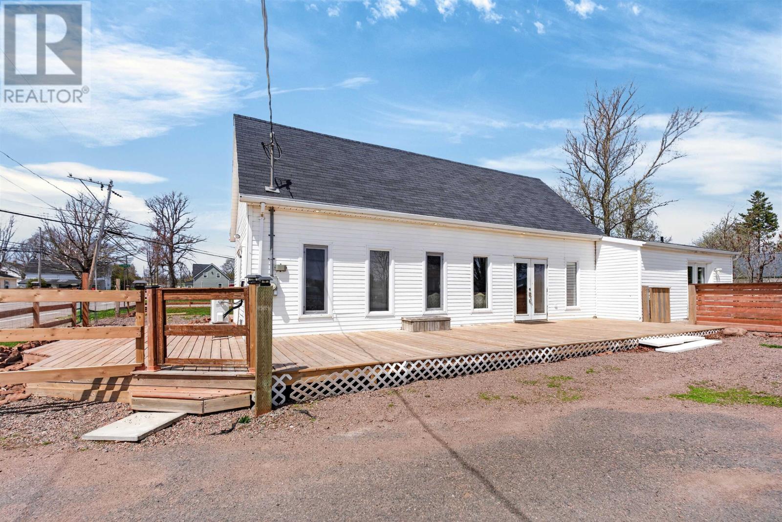197 Main Street, Mount Stewart, Prince Edward Island  C0A 1T0 - Photo 7 - 202611323