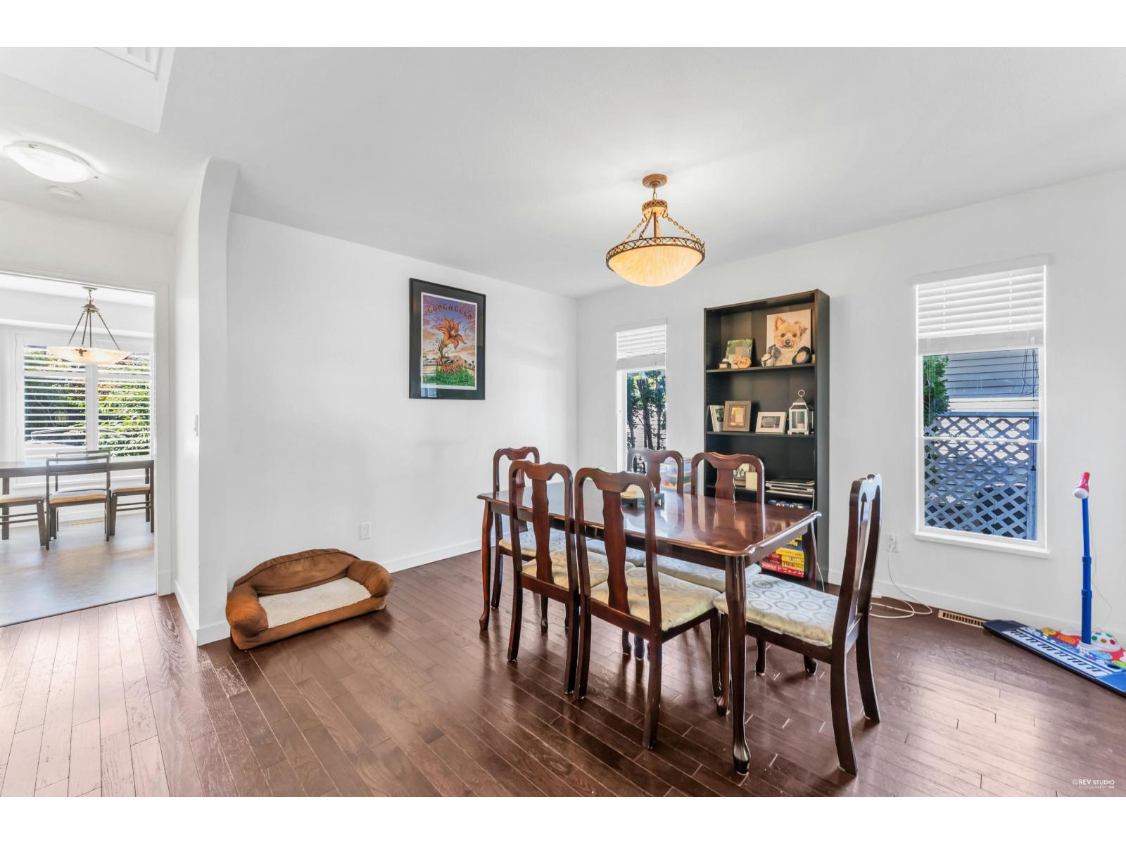 1055 163a Street, Surrey, British Columbia  V4A 8B3 - Photo 11 - R3124795