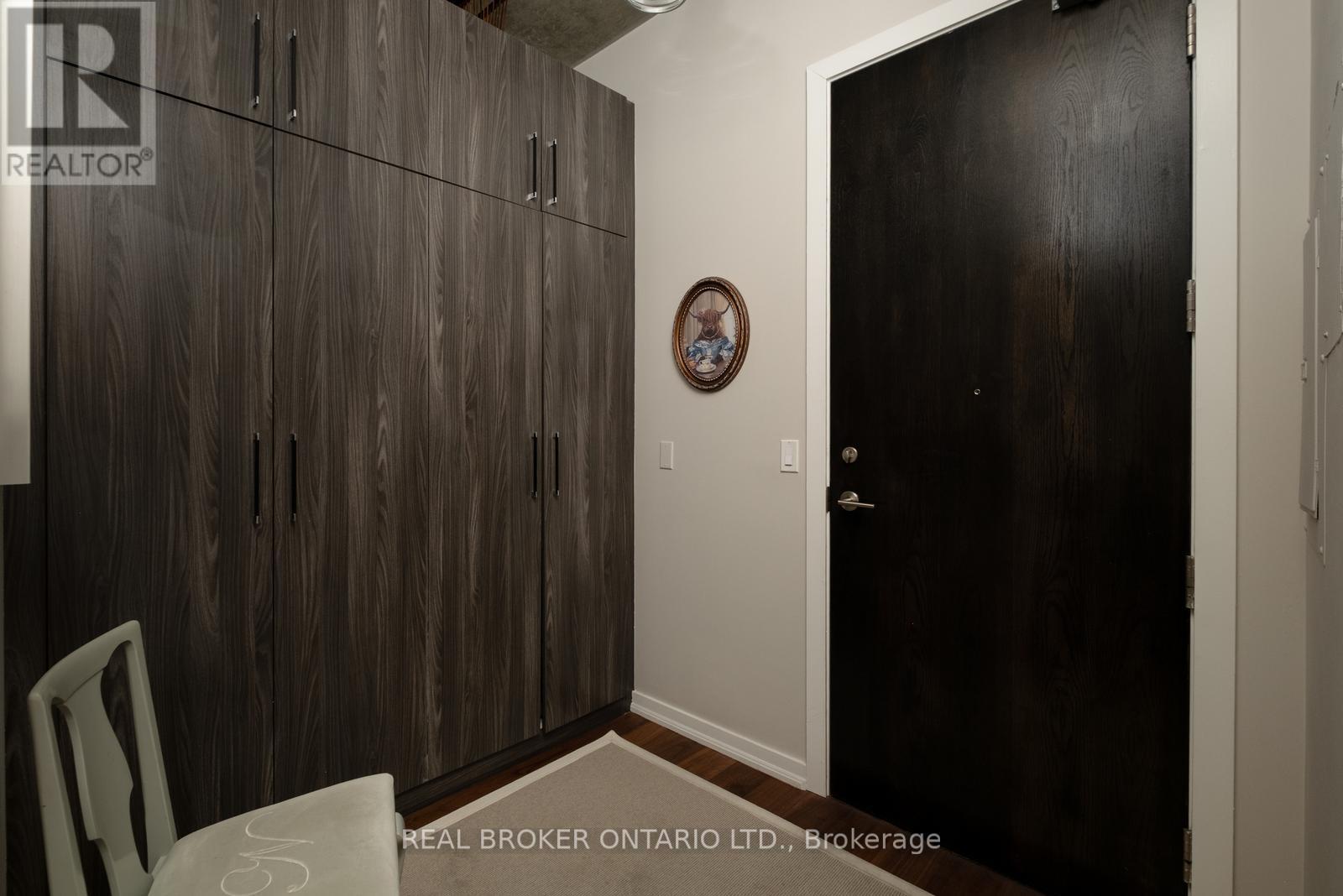 803 - 23 Brant Street, Toronto, Ontario  M5V 2L5 - Photo 17 - C13144048