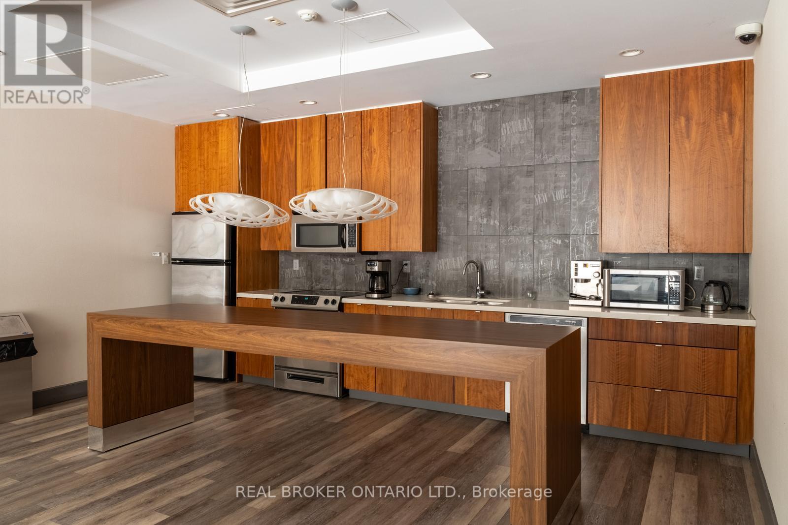803 - 23 Brant Street, Toronto, Ontario  M5V 2L5 - Photo 29 - C13144048