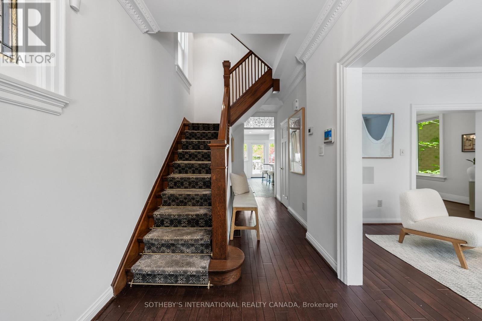34 Belsize Drive, Toronto, Ontario  M4S 1L4 - Photo 2 - C13144116