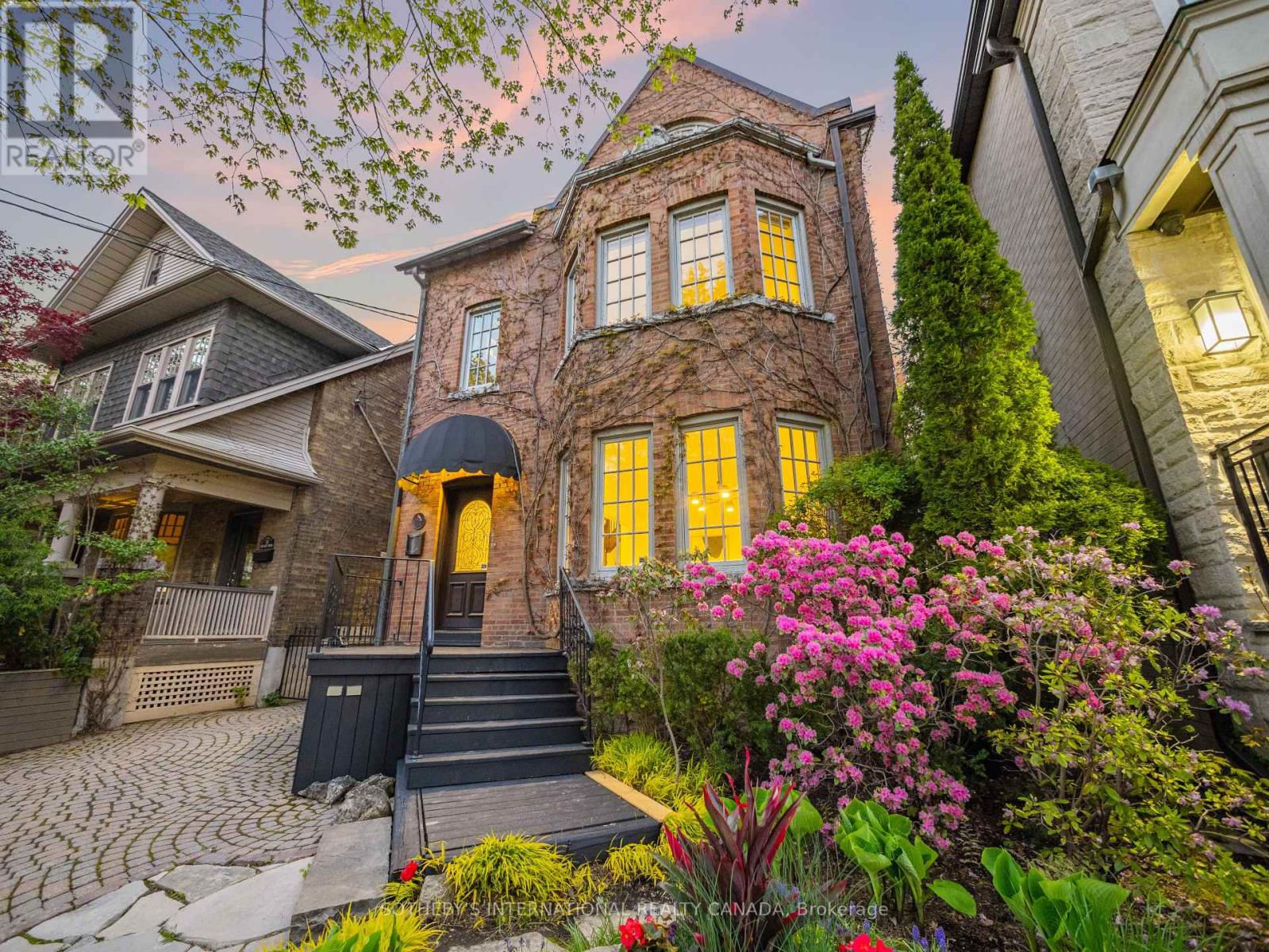 34 Belsize Drive, Toronto, Ontario  M4S 1L4 - Photo 47 - C13144116