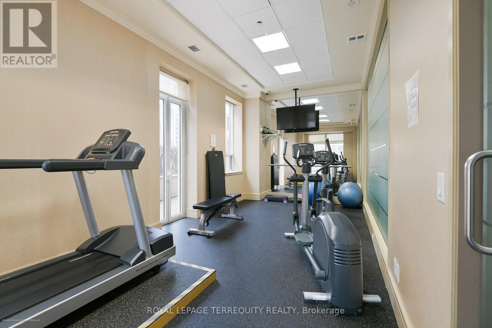 406 - 48 St Clair Avenue W, Toronto, Ontario  M4V 2Z2 - Photo 22 - C13144230