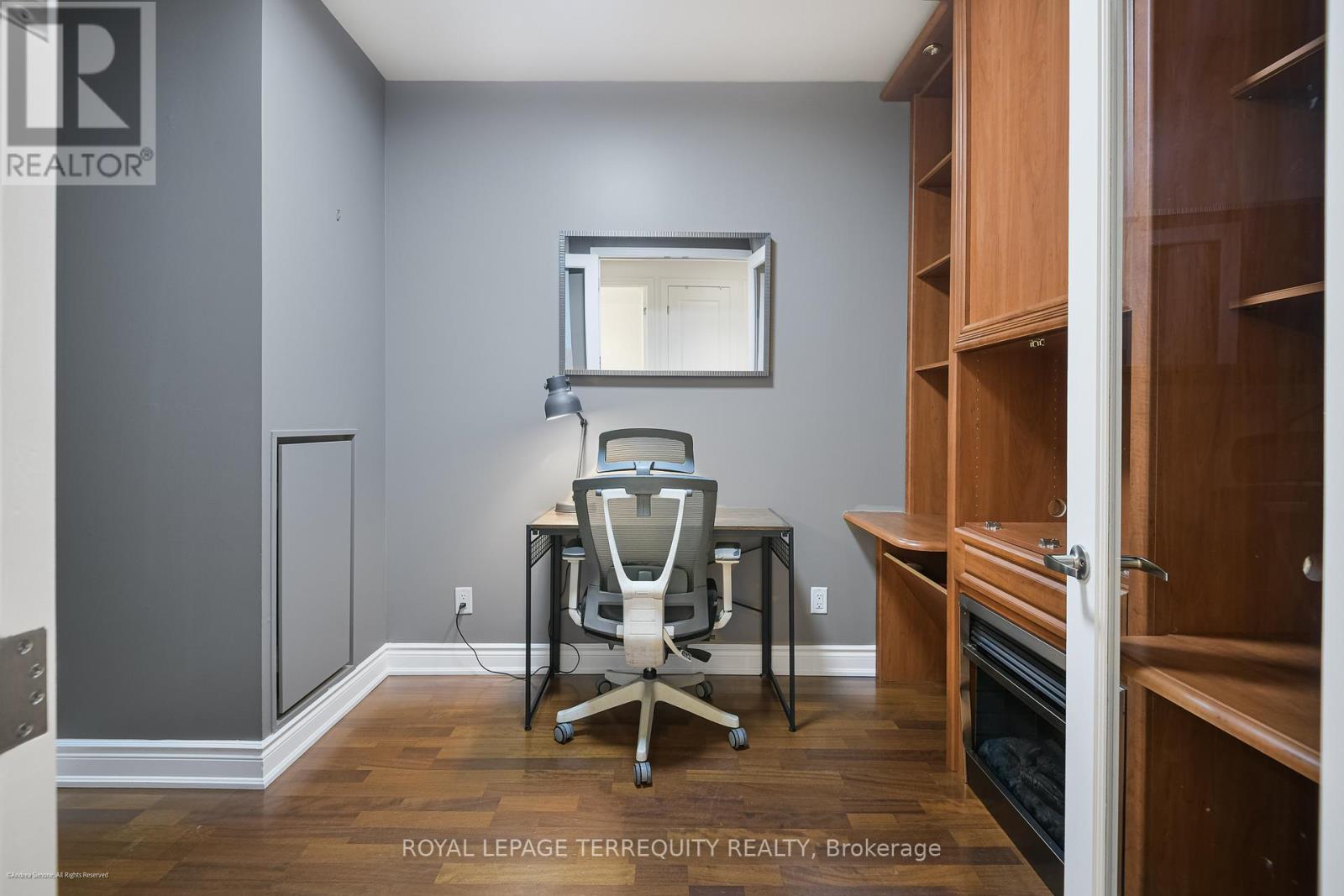406 - 48 St Clair Avenue W, Toronto, Ontario  M4V 2Z2 - Photo 5 - C13144230