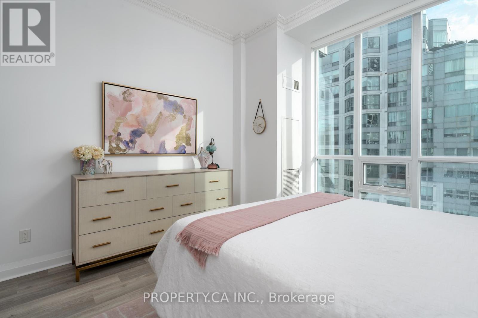 2903 - 12 Yonge Street, Toronto, Ontario  M5E 1Z9 - Photo 25 - C13144278