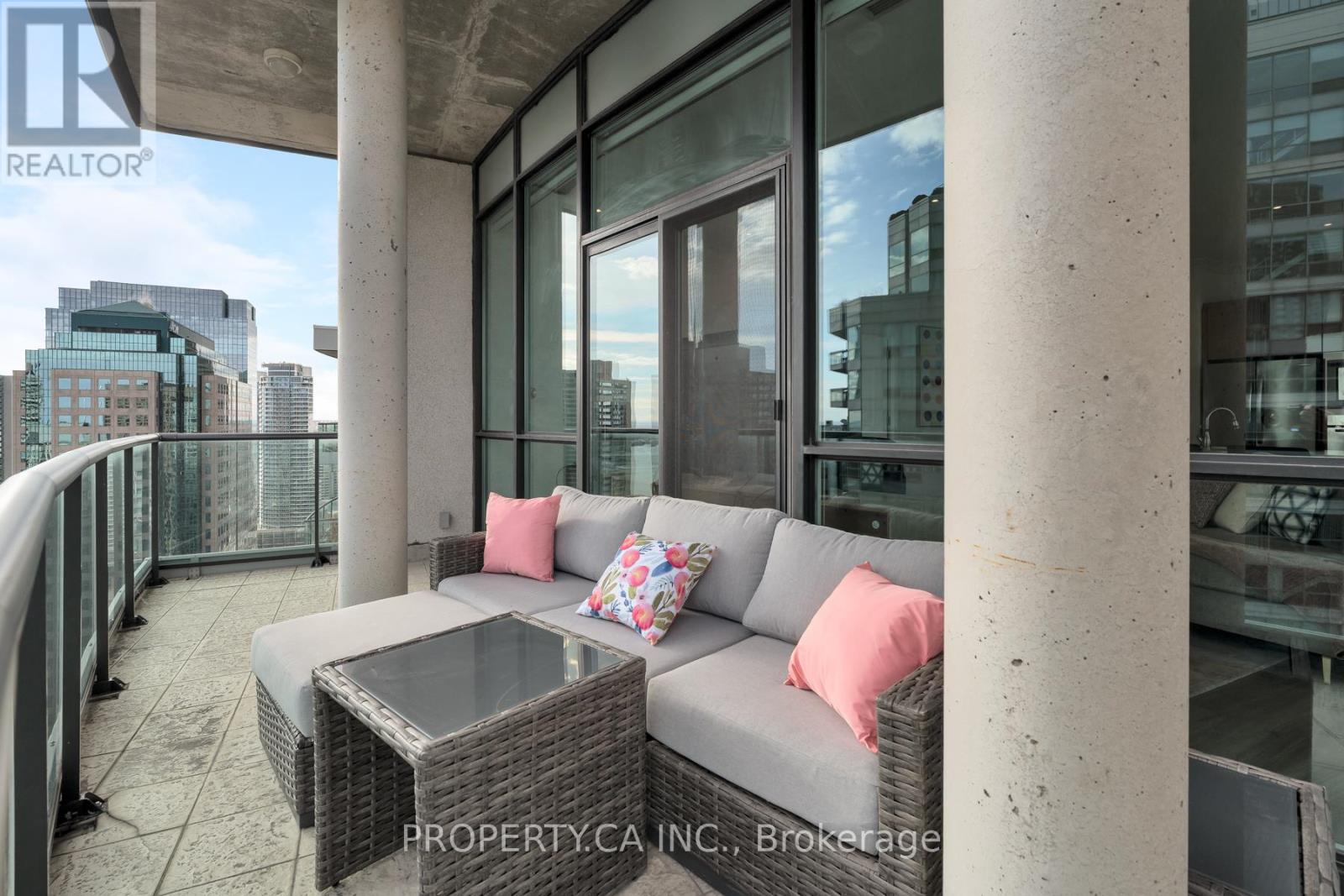 2903 - 12 Yonge Street, Toronto, Ontario  M5E 1Z9 - Photo 33 - C13144278