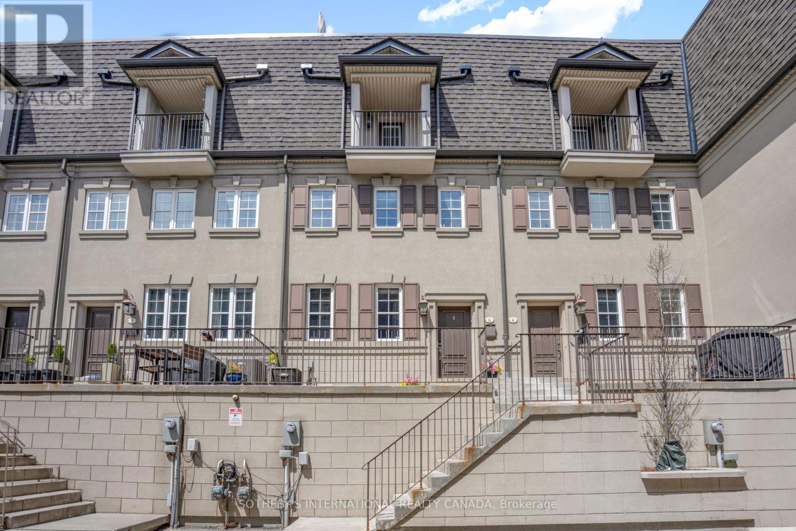 6 TONY GRANDE LANE, Toronto, Ontario