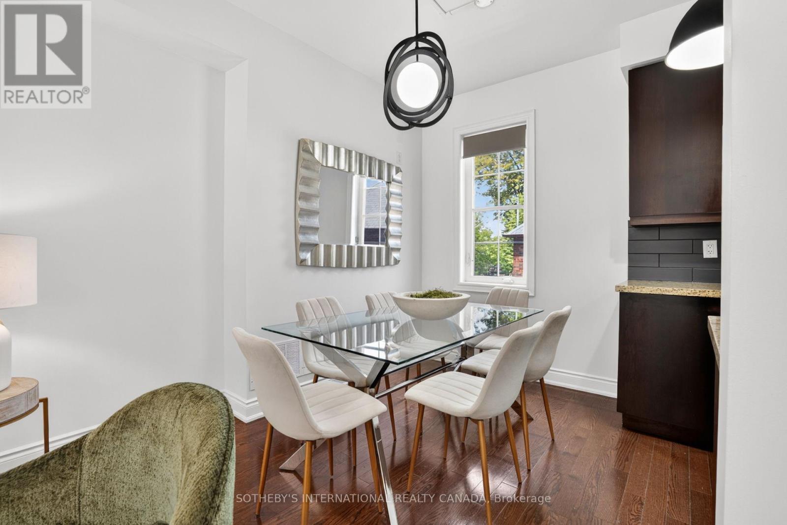 6 Tony Grande Lane, Toronto, Ontario  M6C 0A1 - Photo 13 - C13144310