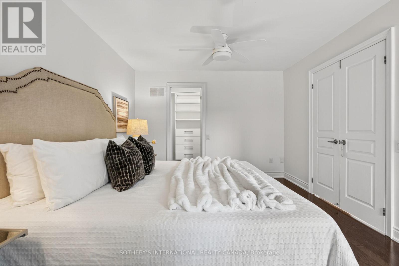6 Tony Grande Lane, Toronto, Ontario  M6C 0A1 - Photo 34 - C13144310