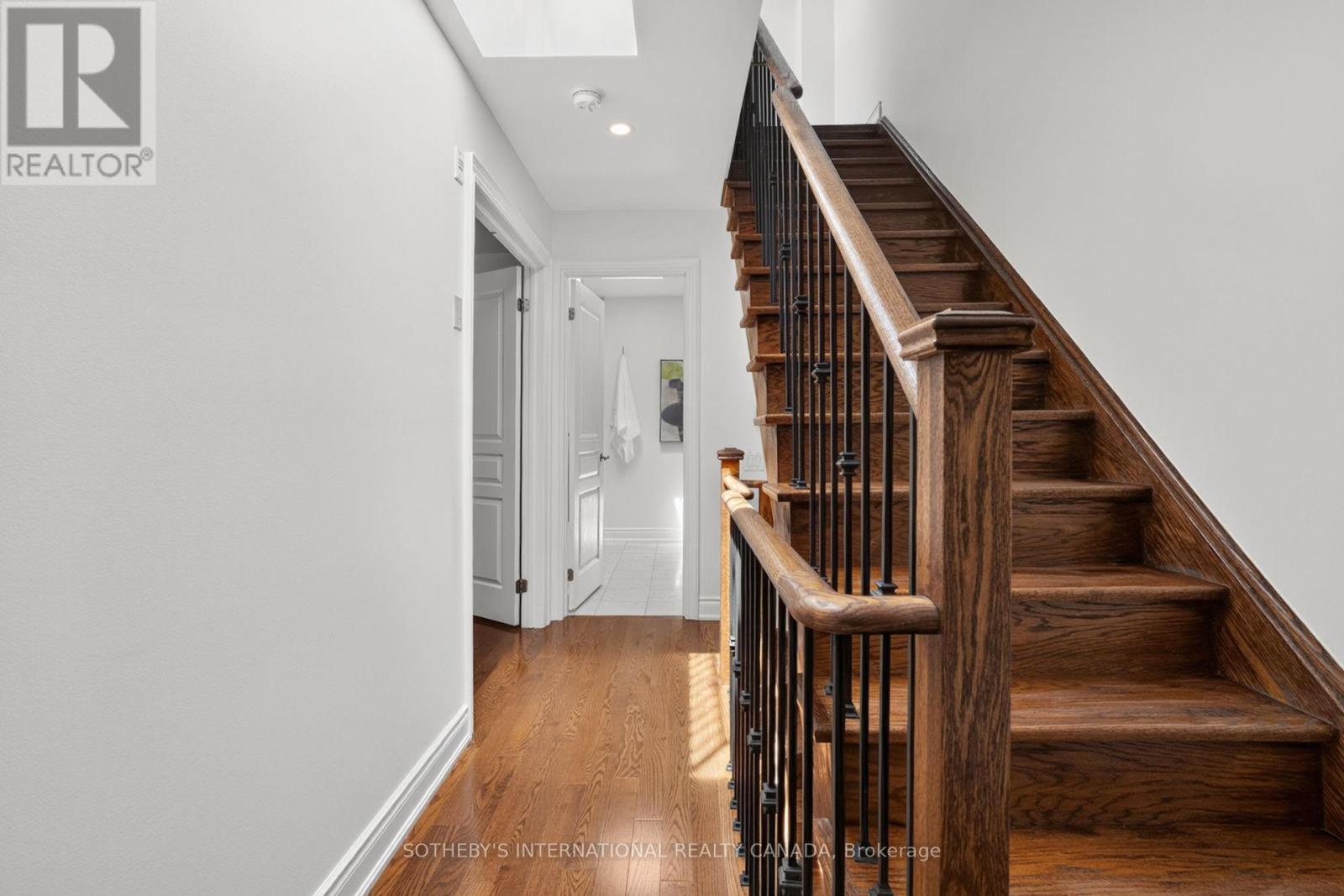 6 Tony Grande Lane, Toronto, Ontario  M6C 0A1 - Photo 39 - C13144310