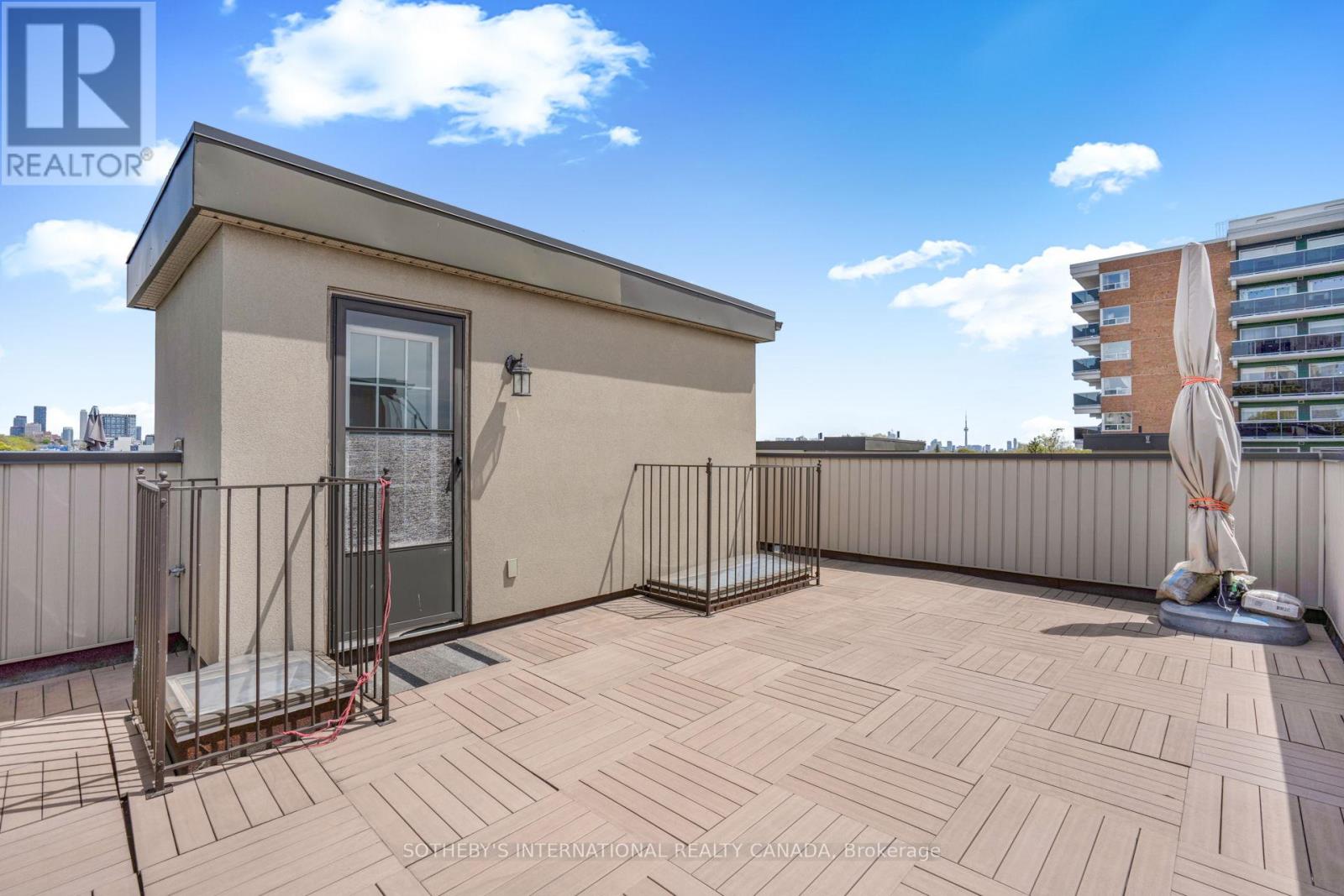 6 Tony Grande Lane, Toronto, Ontario  M6C 0A1 - Photo 46 - C13144310