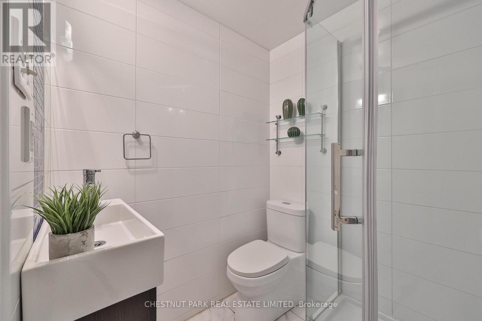 54 Loganberry Crescent, Toronto, Ontario  M2H 3H1 - Photo 20 - C13144322