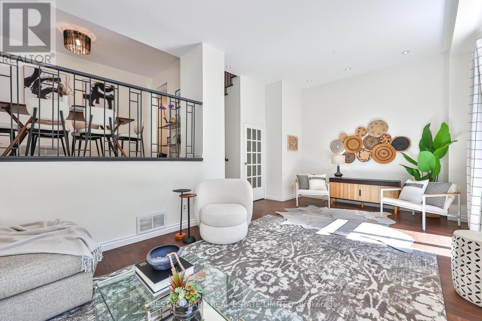 54 Loganberry Crescent, Toronto, Ontario  M2H 3H1 - Photo 7 - C13144322