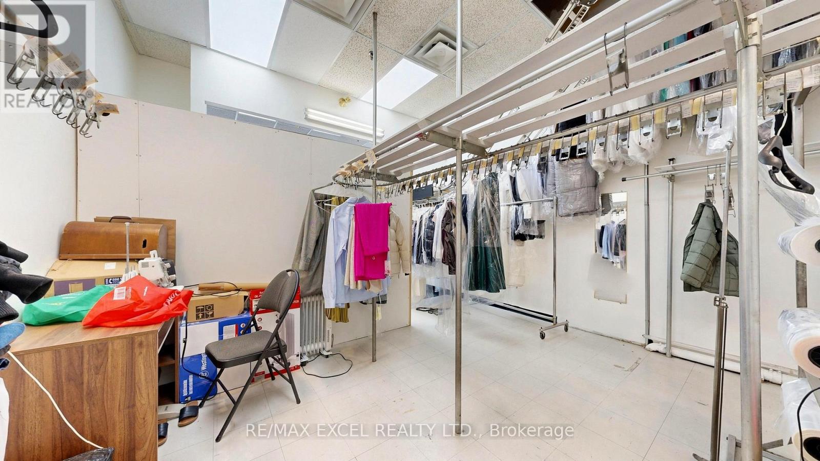 6 - 24 Wellesley Street W, Toronto, Ontario  M4Y 2X6 - Photo 14 - C13144382
