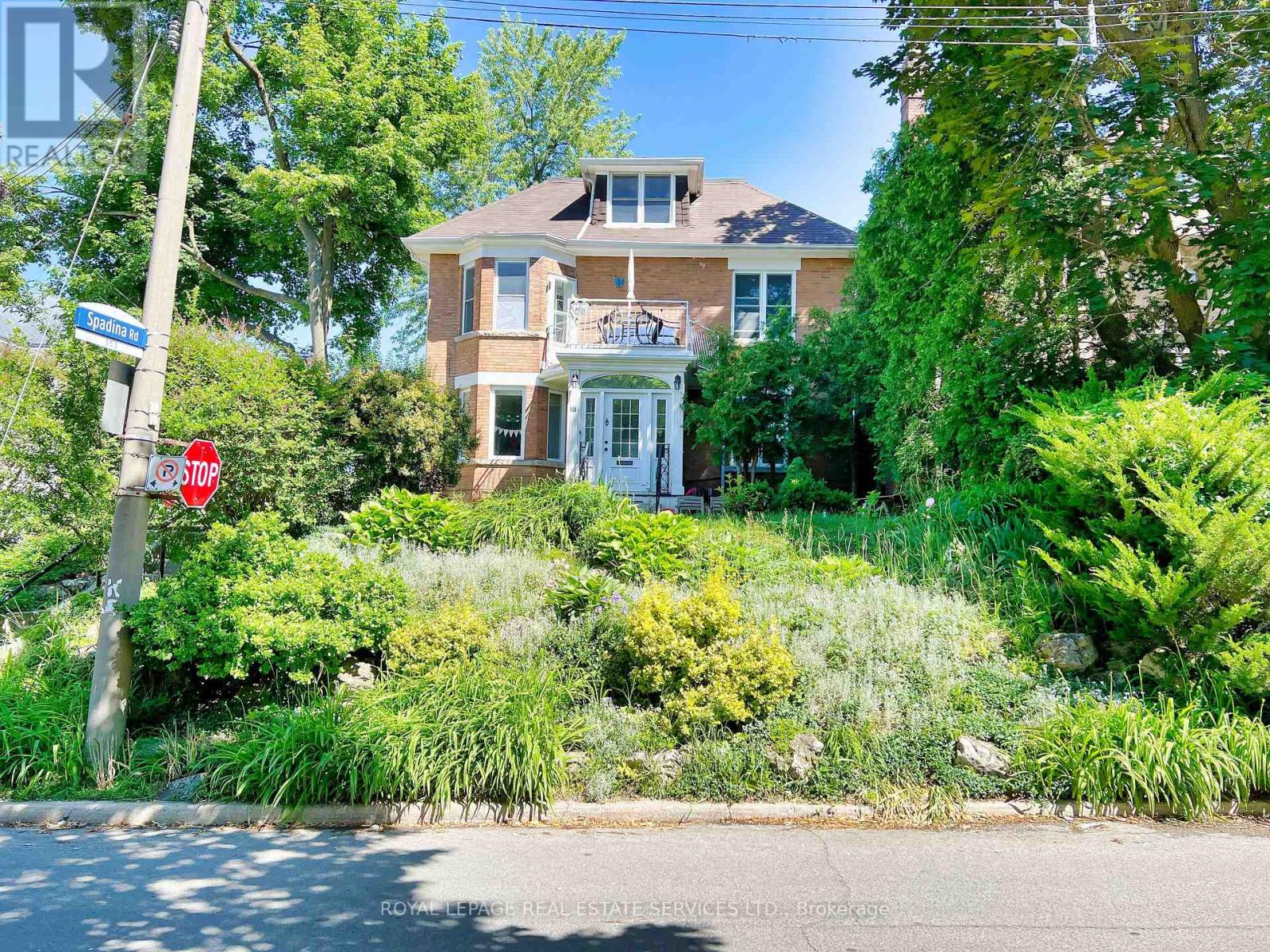 18 Shorncliffe Avenue, Toronto, Ontario M4V 1T1 - Photo 2 - C13144392