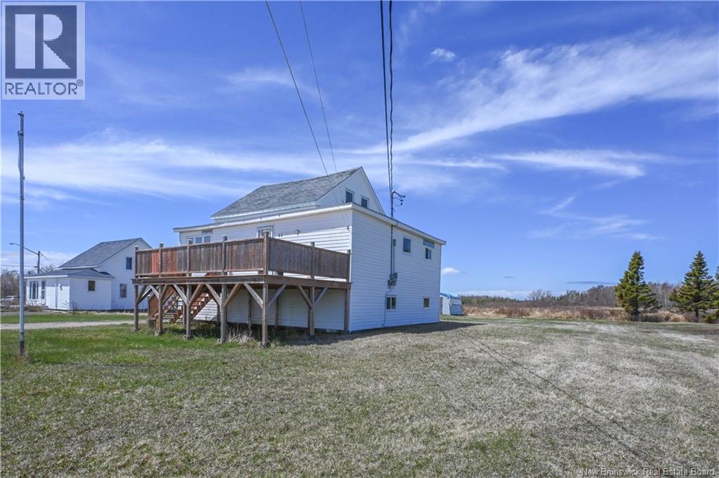 42 Rue Ferron Street, Cap-Bateau, New Brunswick  E8T 3E4 - Photo 3 - NB126885