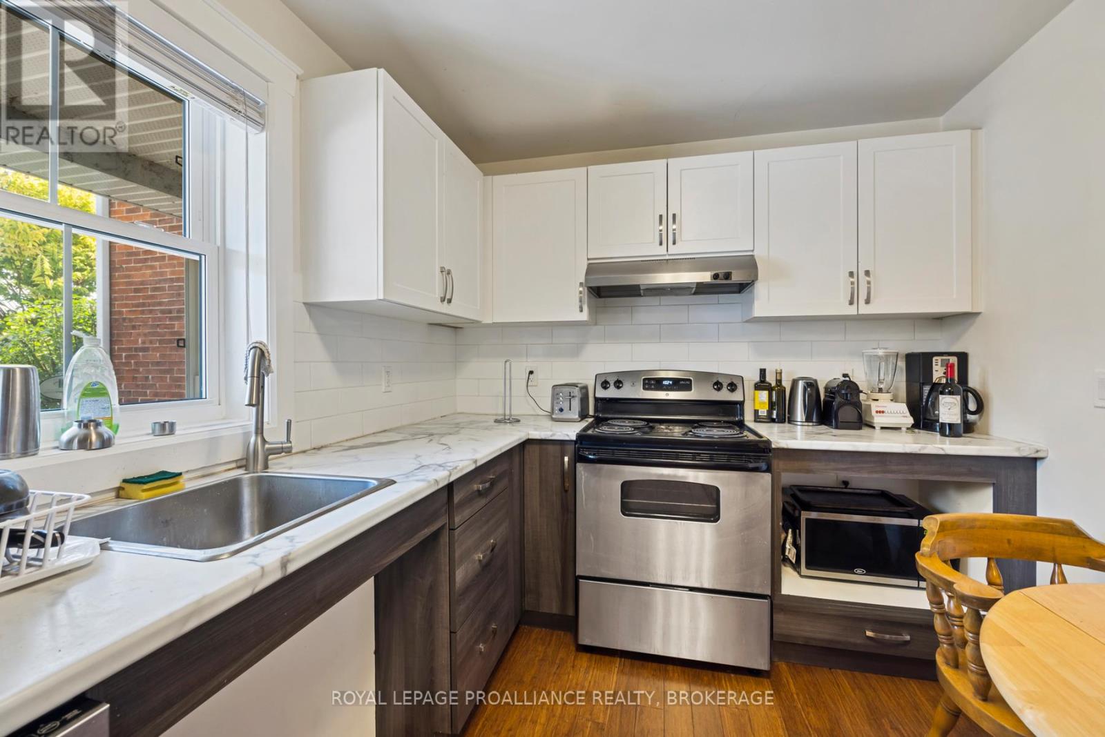 204 Alfred Street, Kingston, Ontario  K7L 3R9 - Photo 10 - X13144104