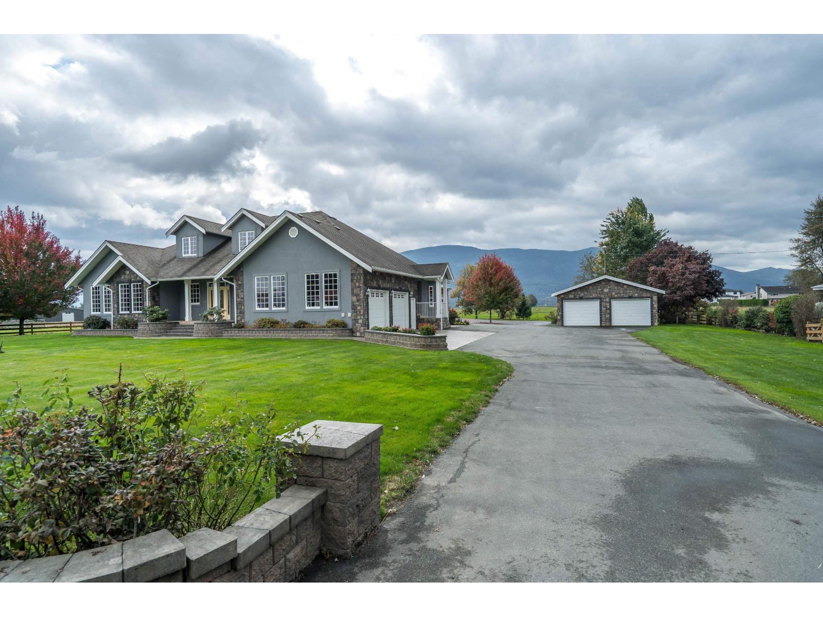 42872 South Sumas Road, Greendale, Chilliwack, British Columbia  V2R 4L7 - Photo 3 - R3124707
