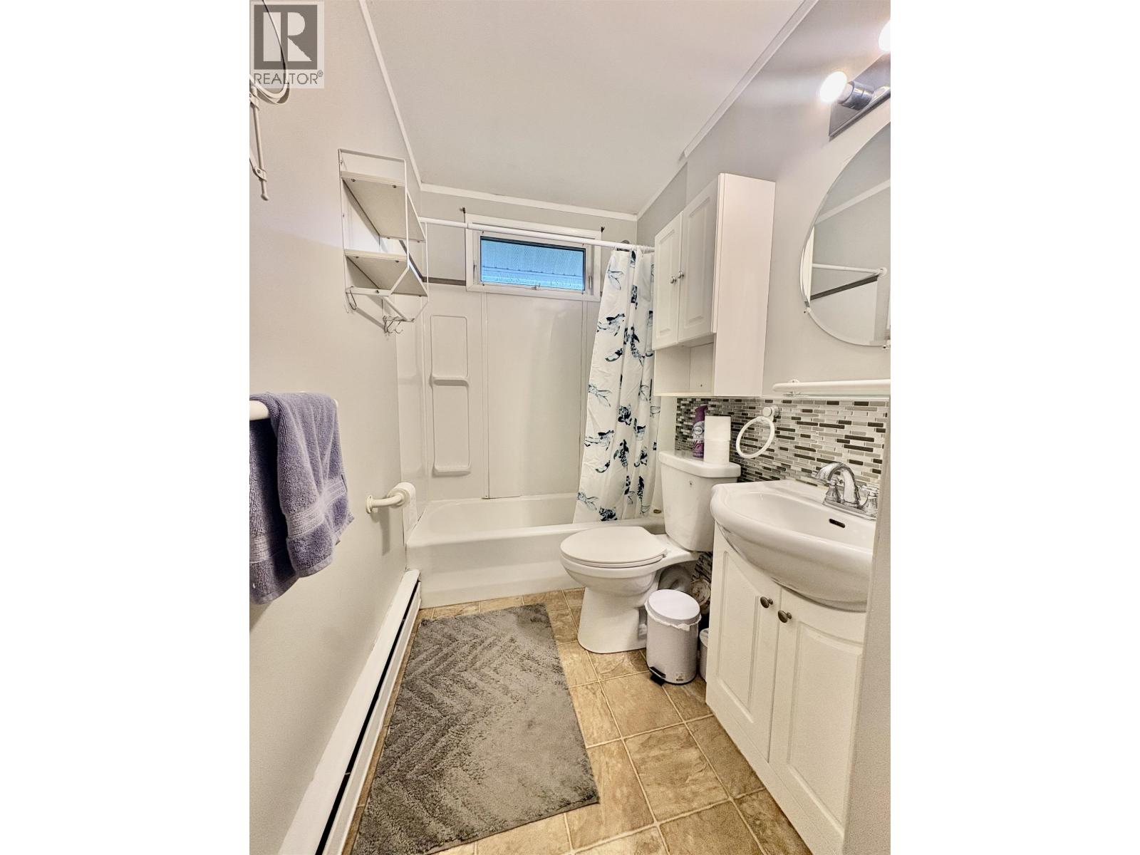 23 Kitlope Street, Kitimat, British Columbia  V8C 1X6 - Photo 10 - R3123410