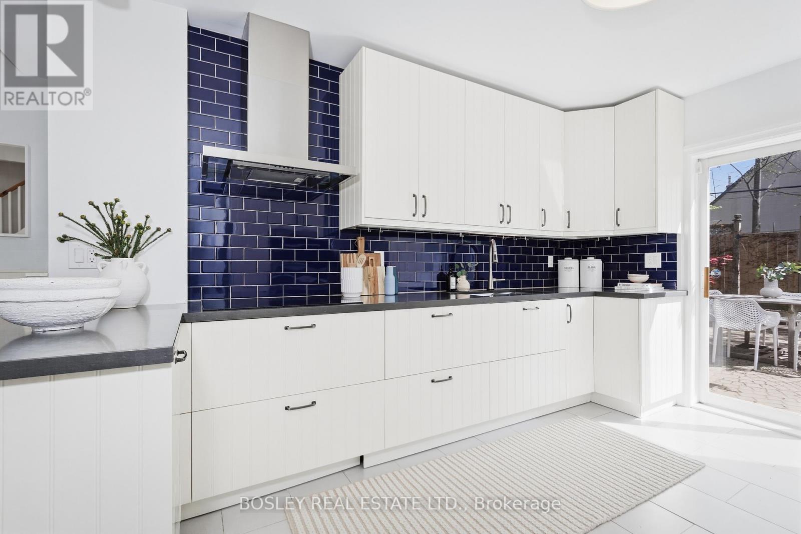 119 Hamilton Street, Toronto, Ontario  M4M 2C7 - Photo 15 - E13144108