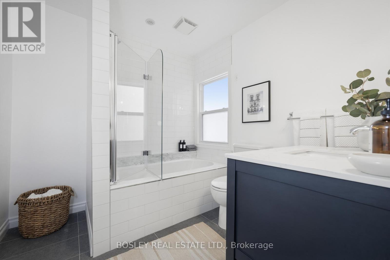119 Hamilton Street, Toronto, Ontario  M4M 2C7 - Photo 23 - E13144108