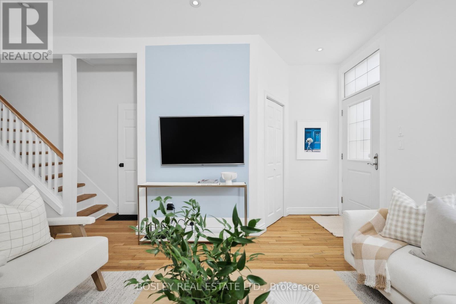 119 Hamilton Street, Toronto, Ontario  M4M 2C7 - Photo 6 - E13144108