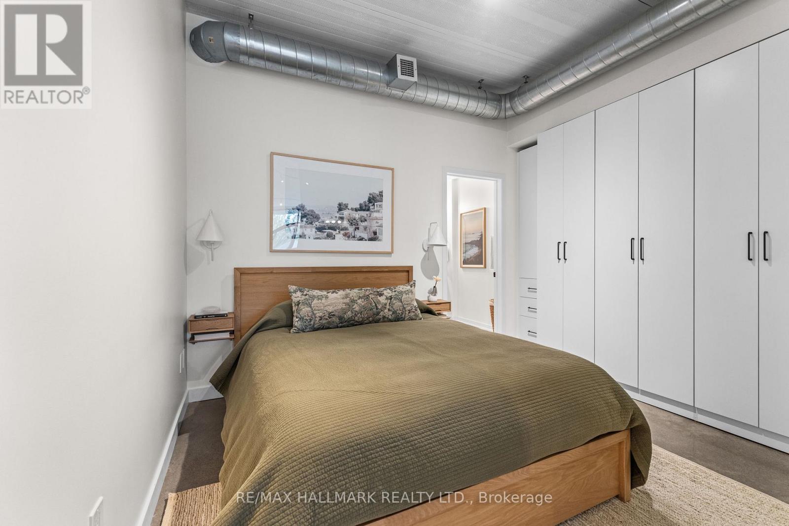 202 - 747 Queen Street E, Toronto, Ontario  M4M 1H3 - Photo 13 - E13144152