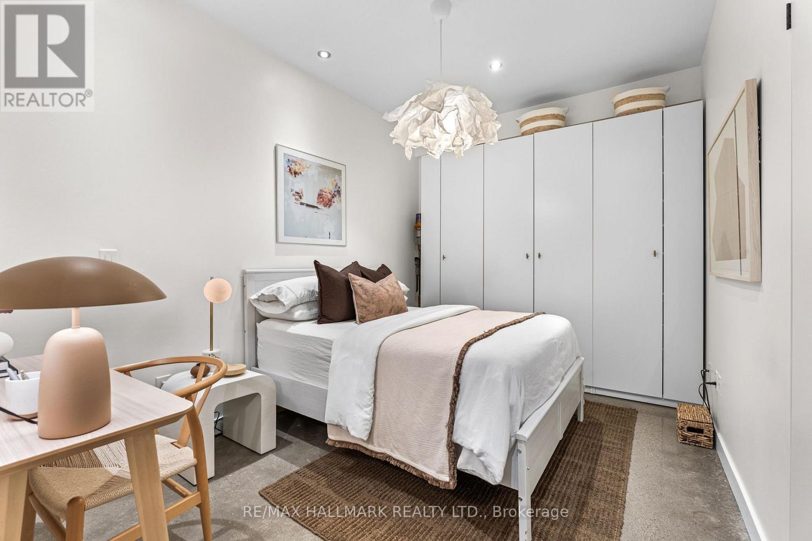 202 - 747 Queen Street E, Toronto, Ontario  M4M 1H3 - Photo 16 - E13144152