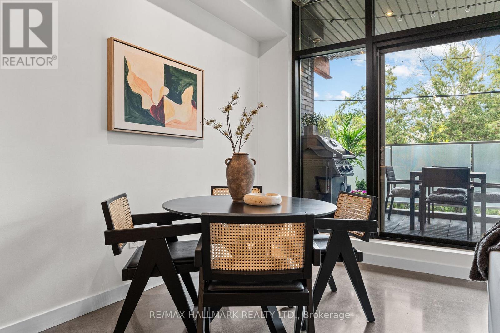 202 - 747 Queen Street E, Toronto, Ontario  M4M 1H3 - Photo 7 - E13144152